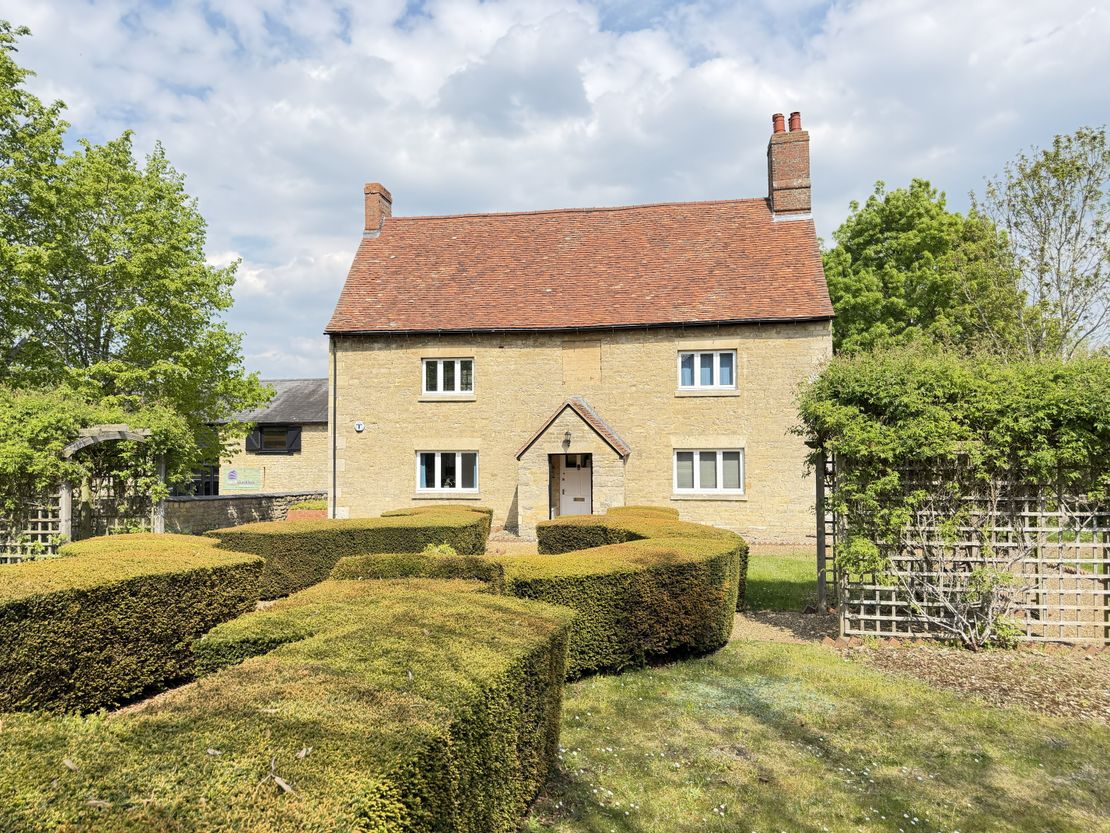 Warren House, Stratford Road, Warren Park, Milton Keynes, MK12 5NW