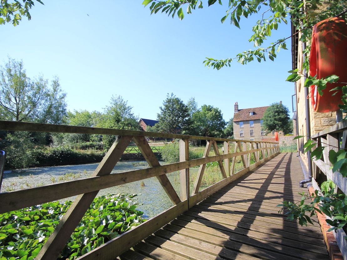 Warren House, Stratford Road, Warren Park, Milton Keynes, MK12 5NW