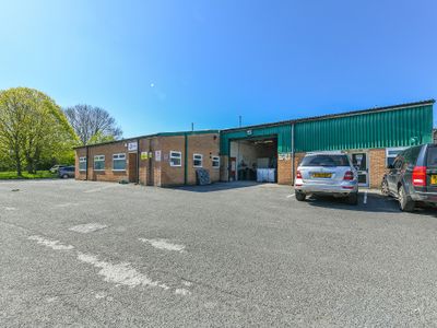 Property Image for Unit 15 Heanor Gate Industrial Estate, Slack Lane, Heanor, Derbyshire, DE75 7GX