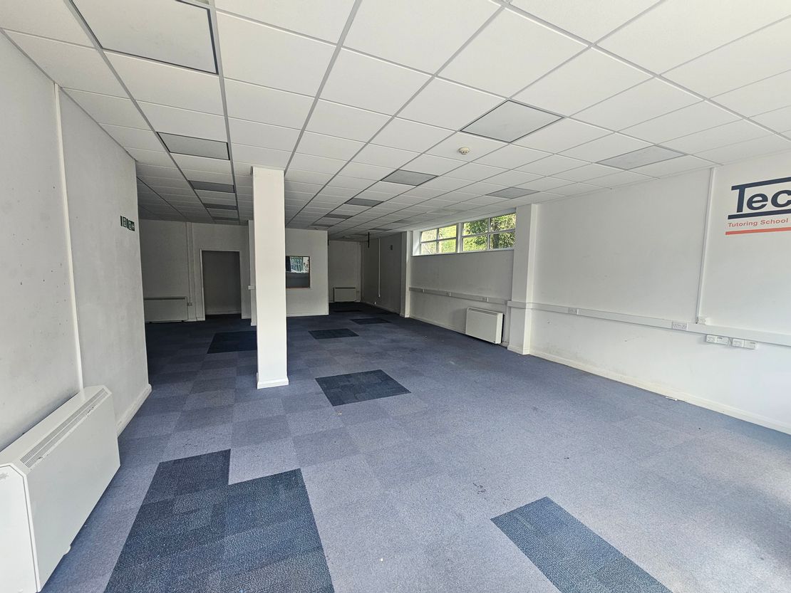 Unit 7, 92-94 Hopewell Drive, Chatham, Kent, ME5 7PY