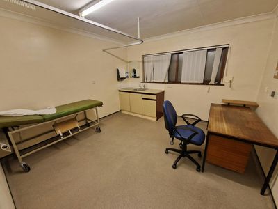 Property Image for 1 Wootton Street, Cosham, Portsmouth, PO6 3AP