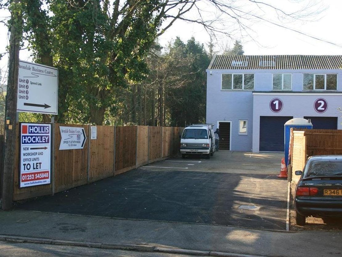 Unit 3 Avondale Business Centre, Avondale Road, Fleet, GU51 3PJ