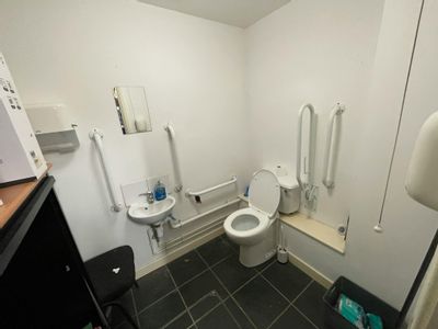 Property Image for Unit 3 Avondale Business Centre, Avondale Road, Fleet, GU51 3PJ