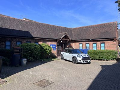 Property Image for West Wing 'The Old Schoolhouse', Provost Street, Fordingbridge, Hampshire, SP6 1AY