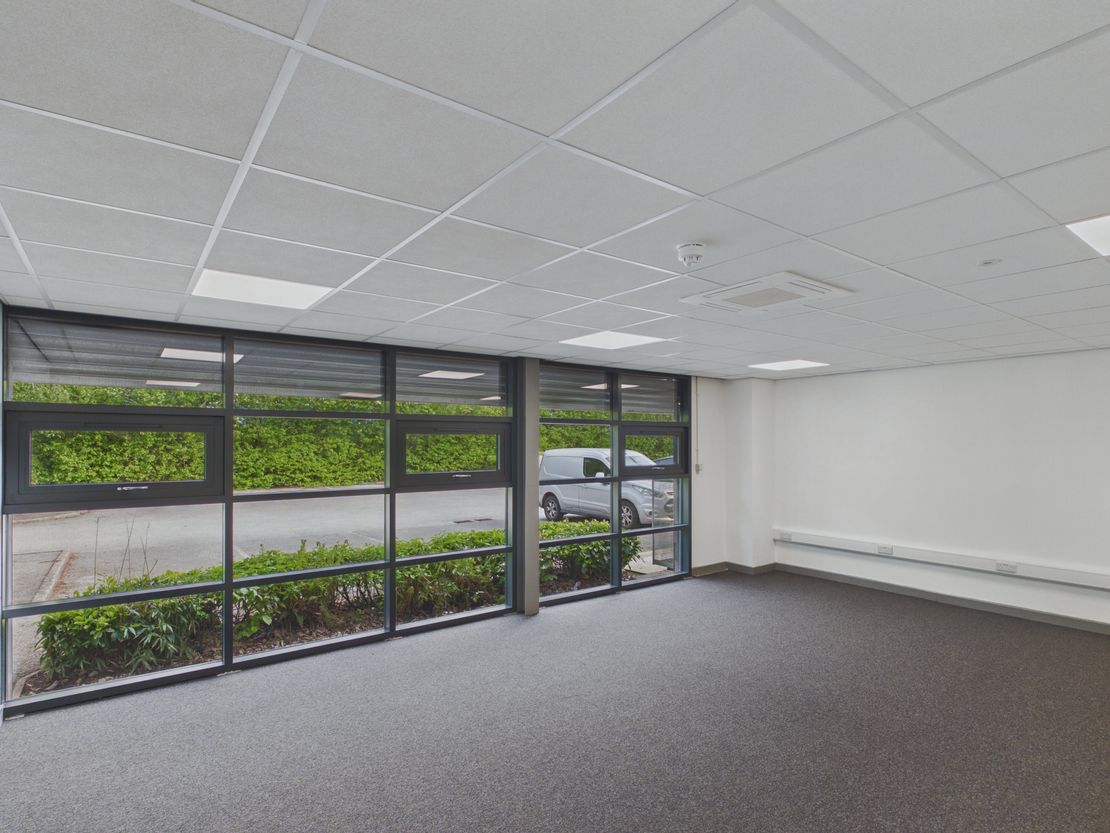 Unit 2 Jensen Court, Astmoor Industrial Estate, RUNCORN, WA7 1SQ