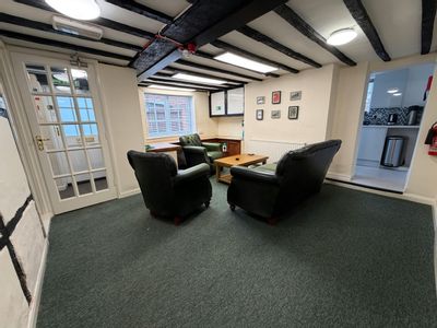 Property Image for Red Lion House, Bentley, Bentley, Farnham, GU10 5HY
