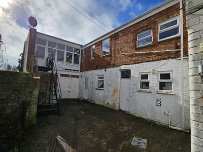 Property Image for 126/126a London Road, Southborough, Tunbridge Wells, TN4 0PL