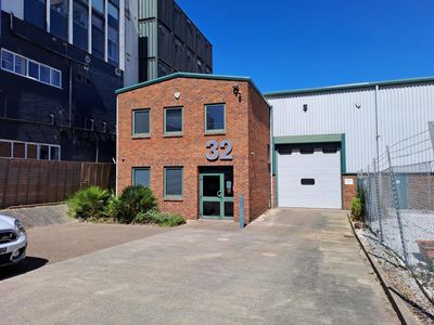 Property Image for 32 Henry Road, Barnet, Hertfordshire, EN4 8BD
