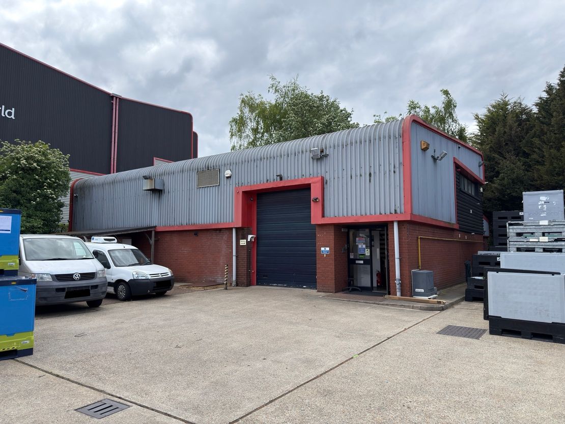 V2 Springhead Enterprise Park, Northfleet, Kent, DA11 8HN