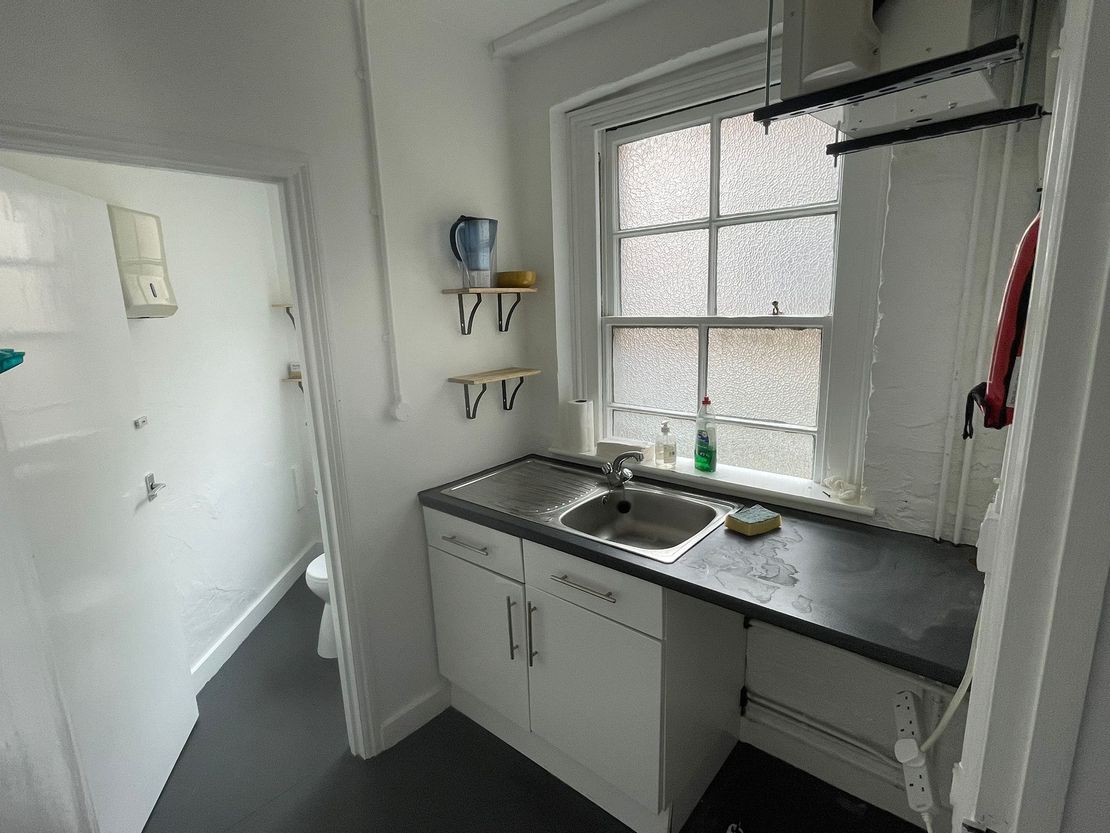 6, Flitcroft Street, London, WC2H 8DJ