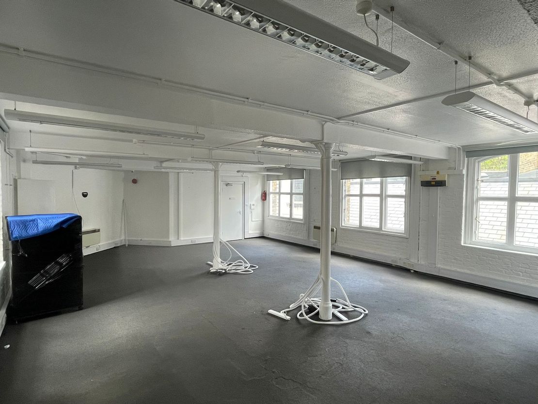 6, Flitcroft Street, London, WC2H 8DJ