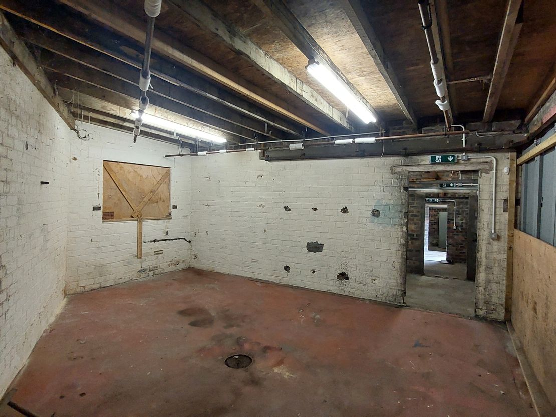 Lock-up Garages, Mains Loan, Dundee, DD4 7AB
