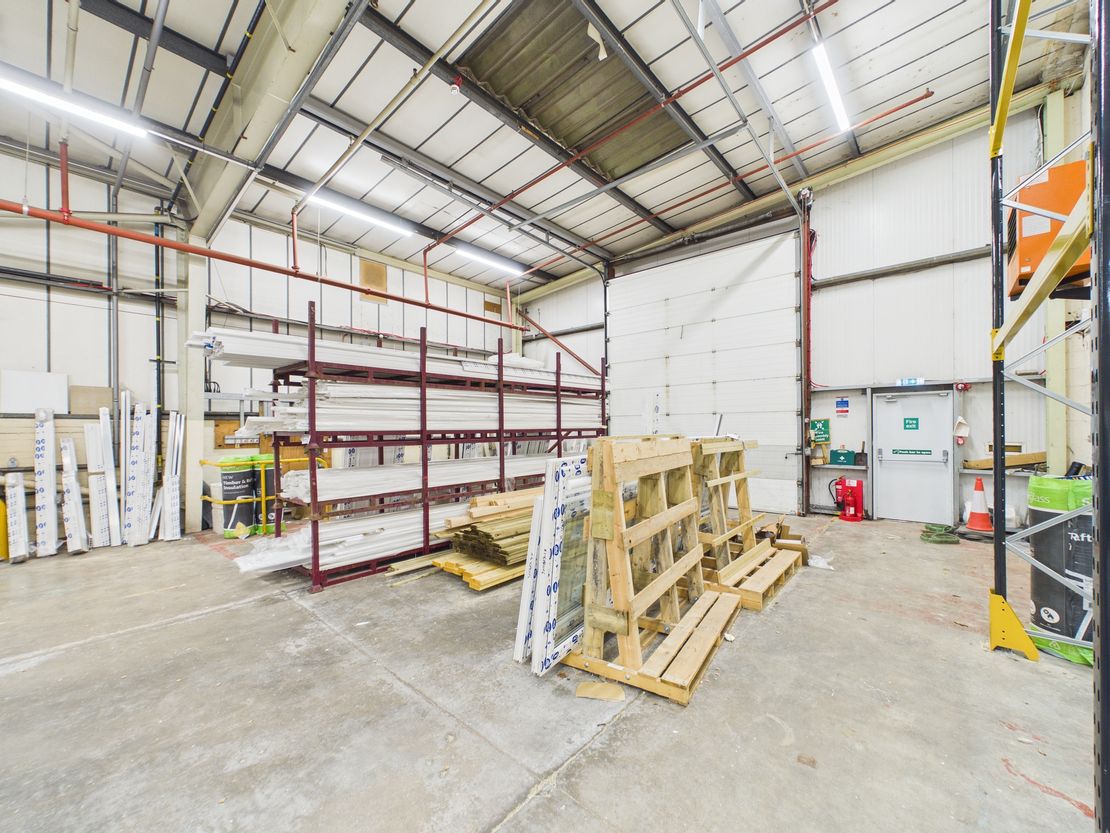 Unit B, Lochside Industrial Estate, Irongray Road, Dumfries, Dumfries & Galloway, DG2 0HT
