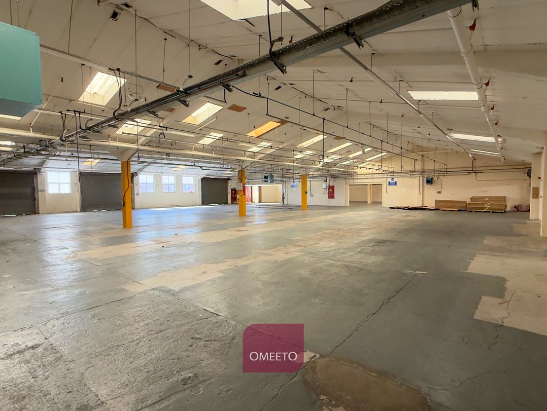 Hallam Fields Business Park, Hallam Fields Road, Ilkeston, Derbyshire, DE7 4AZ