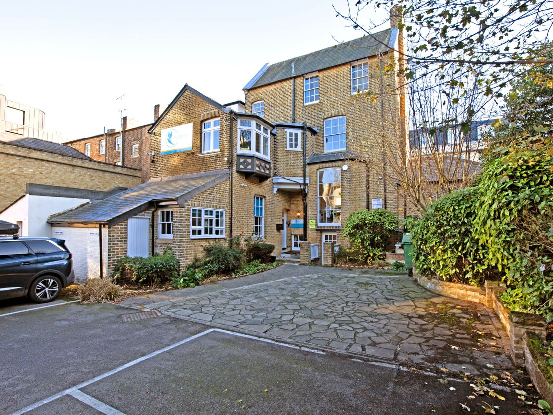 80-86 New London Road, Chelmsford, Essex, CM2 0PD