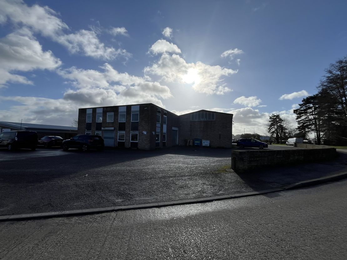 18 Oxford Road, Pen Mill Trading Estate, Yeovil, Somerset, BA21 5HR
