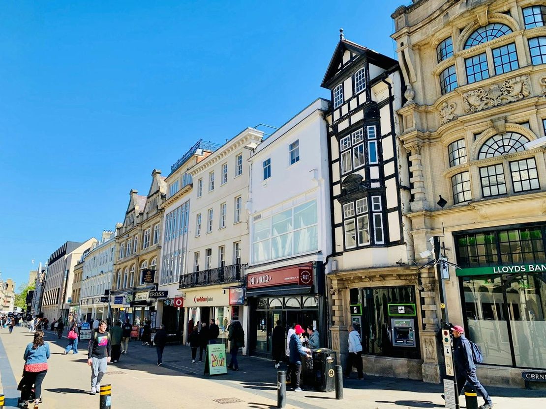 2 Cornmarket Street, Oxford, OX1 3EX