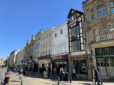 Property Image for 2 Cornmarket Street, Oxford, OX1 3EX
