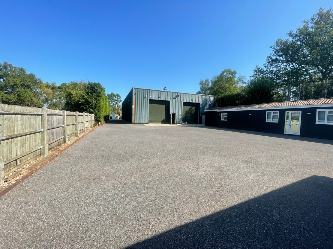 Padworth Common, Reading RG7 4QL