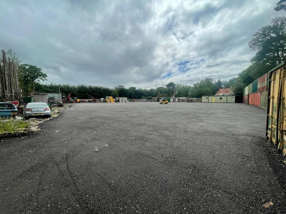 Inhurst Ln, Brimpton Common