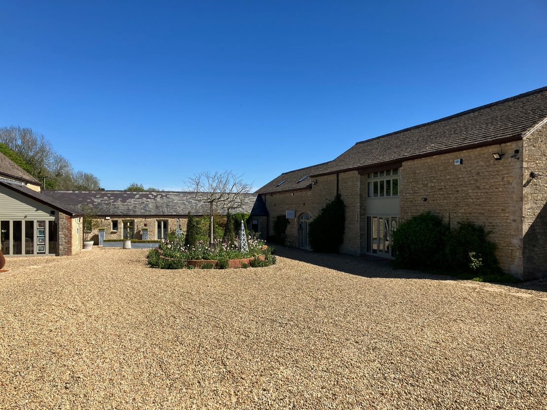 Unit 5 - First Floor, Gate Farm, Woodstock, OX20 1DB