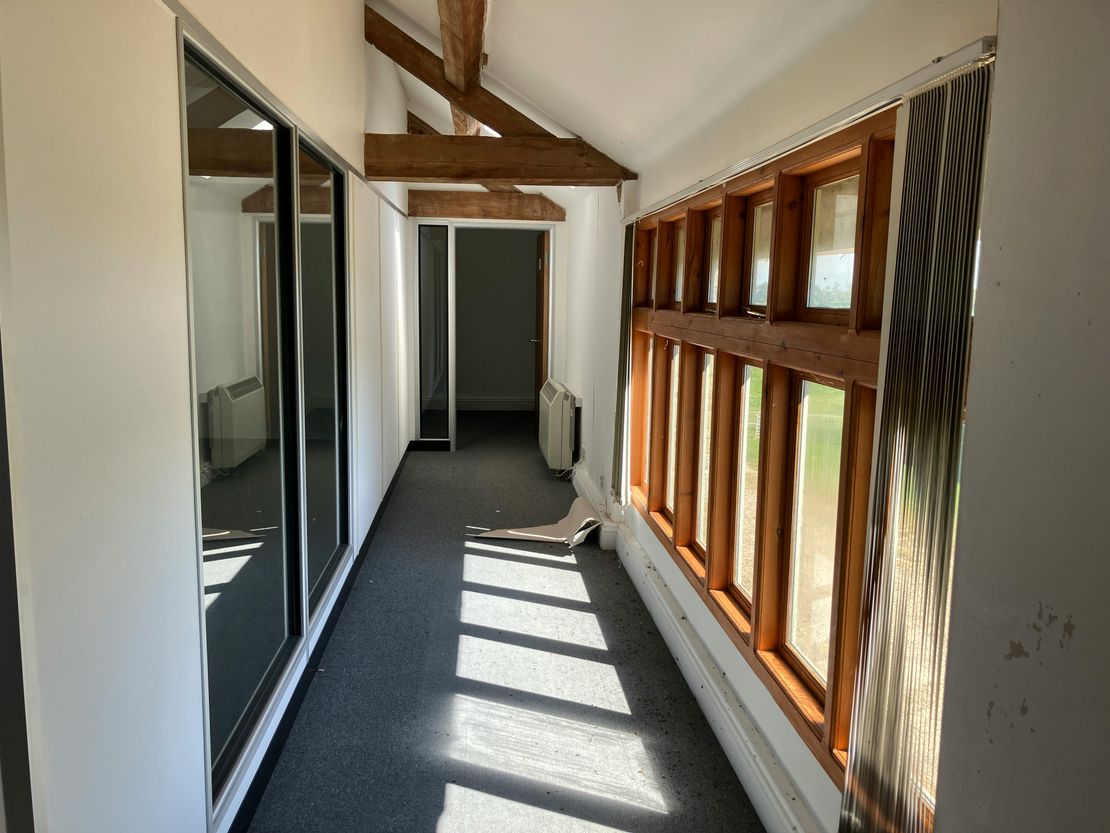 Unit 5 - First Floor, Gate Farm, Woodstock, OX20 1DB