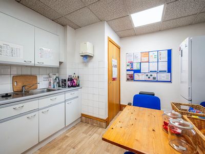 Property Image for 8 Beaumont Gate, Radlett, WD7 7AR