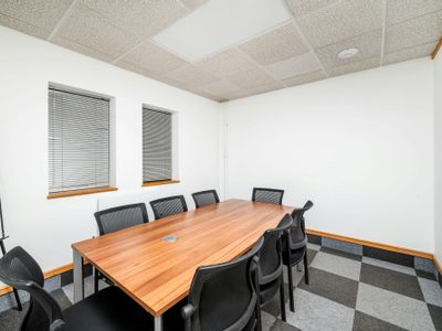 Property Image for 8 Beaumont Gate, Radlett, WD7 7AR
