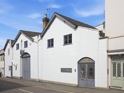 Property Image for 25 Cross Street, Leamington Spa