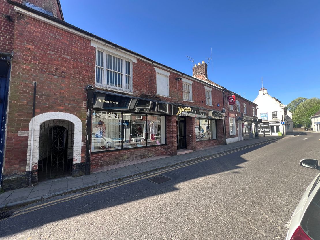 45 East Street, Wimborne, Dorset, BH21 1DX