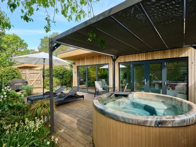 Property Image for Cottage Farm, Cottage Farm And Upthorpe Lodges, Upthorpe Road, Stanton, Bury St. Edmunds, Suffolk, IP31 2AP