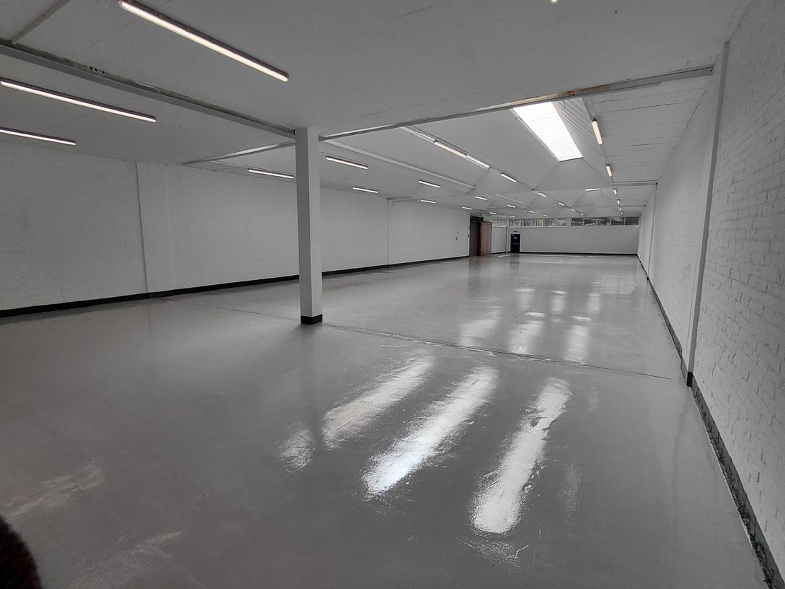 Unit 38 Wates Way Industrial Estate, Wates Way, Mitcham, Surrey, CR4 4HR