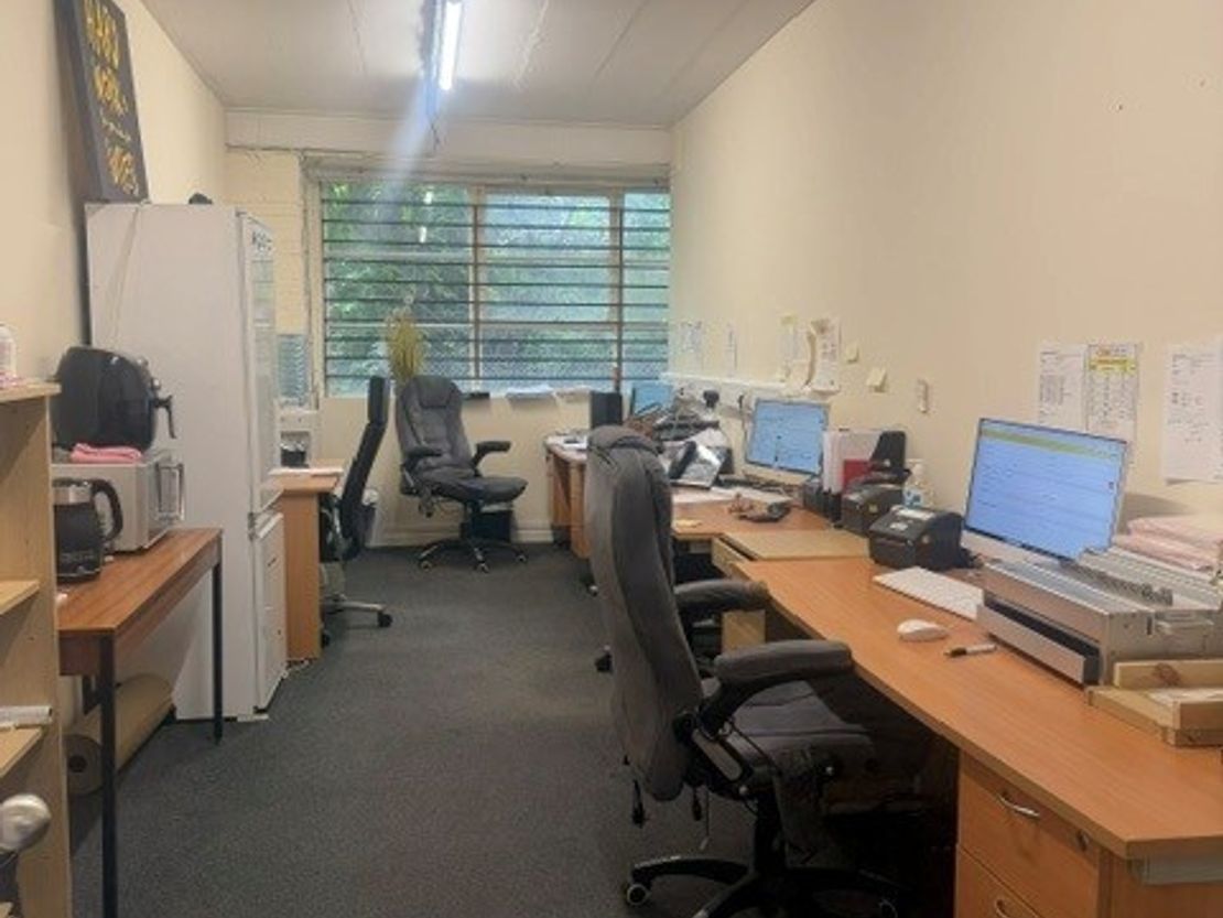 C5 Parkside Works, Thames Road, Crayford, Dartford, Kent, DA1 4SB