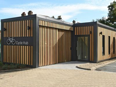 Property Image for Kings Court, Kingston Road, Leatherhead, Surrey, KT22 7SL