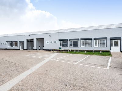 Property Image for Unit E2, Fairacres Industrial Estate, Windsor, Berkshire, SL4 4LE