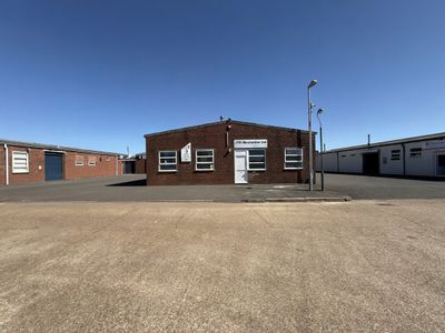 Property Image for Unit 7, Station Road Industrial Estate, Hailsham, East Sussex, BN27 2EL