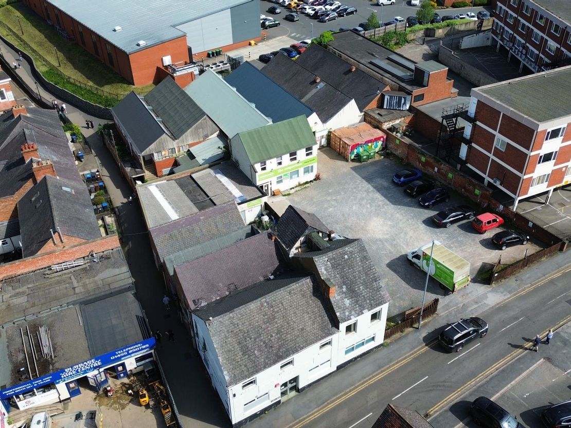 Stockwell Head, Hinckley, Leicestershire, LE10 1RG