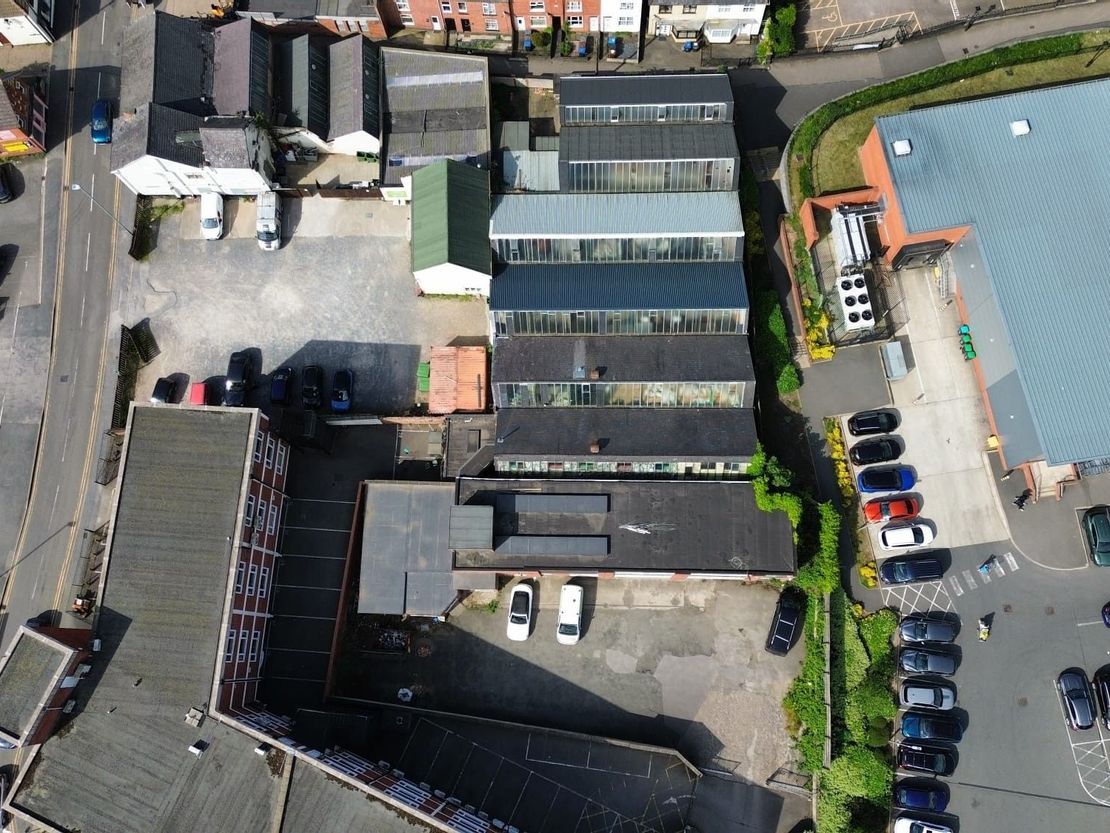 Stockwell Head, Hinckley, Leicestershire, LE10 1RG