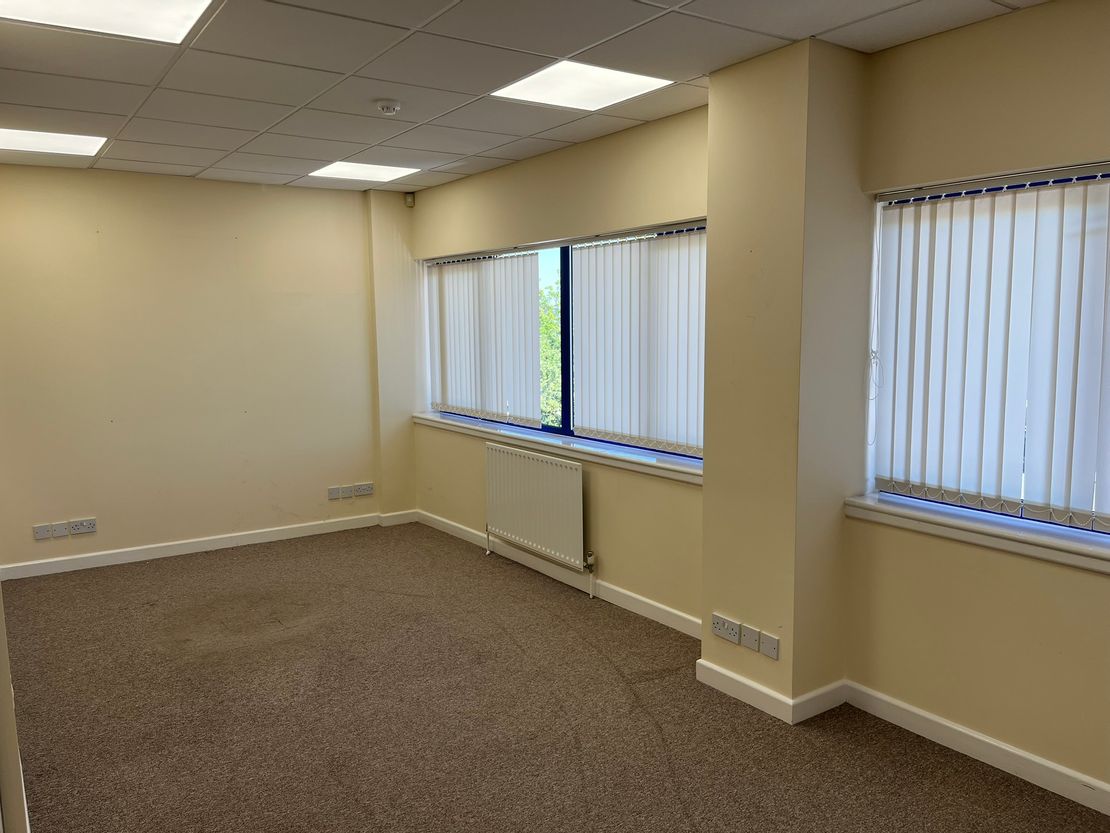 3 Regent Business Park, 30 Vincent Avenue, Crownhill, Milton Keynes, Buckinghamshire, MK8 0AB