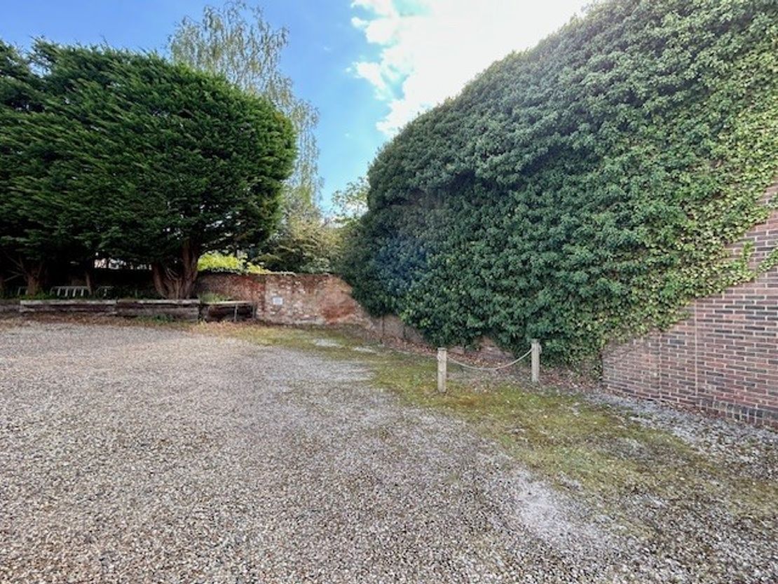 Queen Anne House, 35 Oxford Street, Newbury, West Berkshire, RG14 1JG