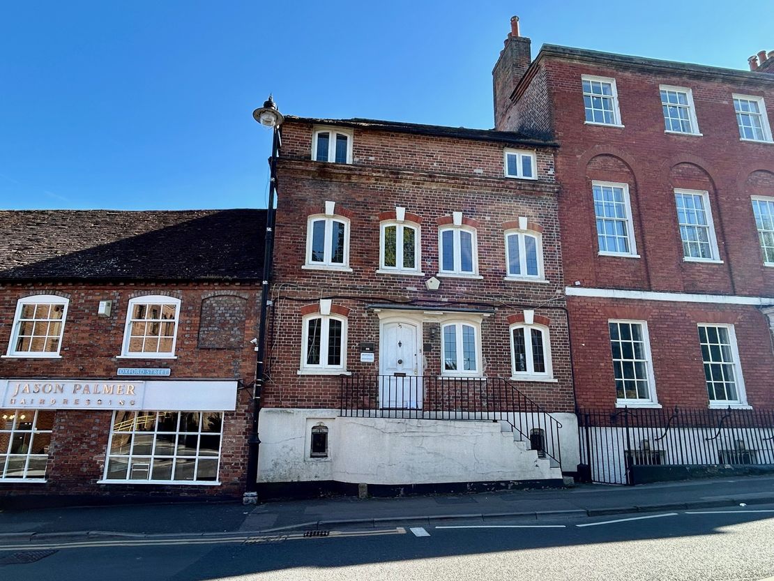 Queen Anne House, 35 Oxford Street, Newbury, West Berkshire, RG14 1JG