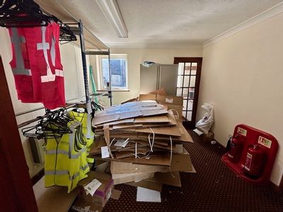 Property Image for 45 & 45A Cheap Street, Newbury, West Berkshire, RG14 5BX
