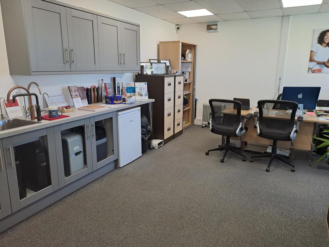 Unit 16 Woodside Ind Park, Works Road, Letchworth Garden City, Hertfordshire, SG6 1LA