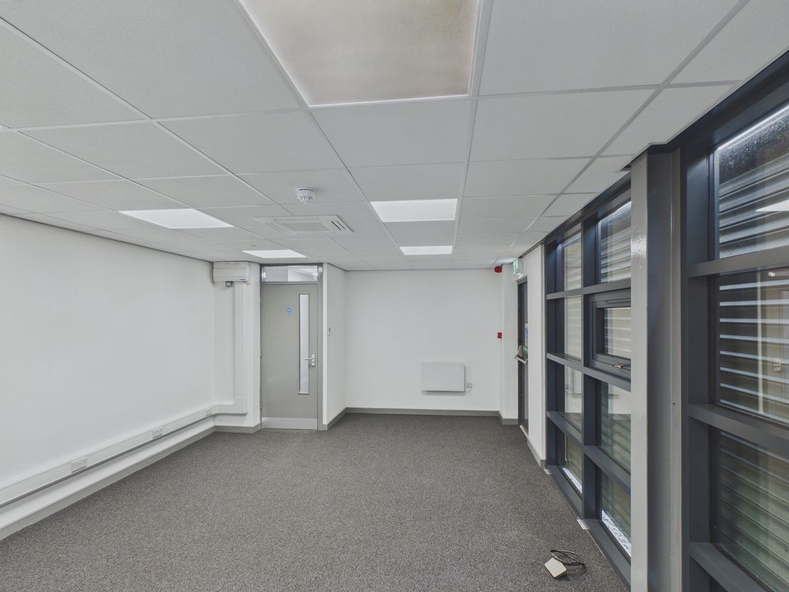 Unit 8 Jensen Court, Astmoor Industrial Estate, RUNCORN, WA7 1SQ