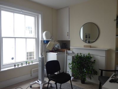 Property Image for 49 High Street, Tunbridge Wells, TN1 1XU