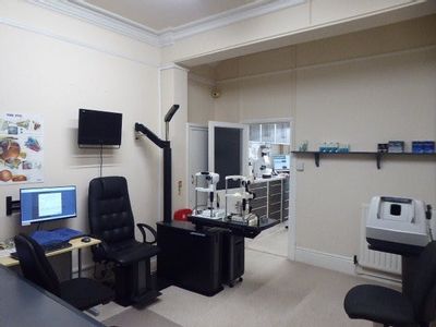 Property Image for 49 High Street, Tunbridge Wells, TN1 1XU