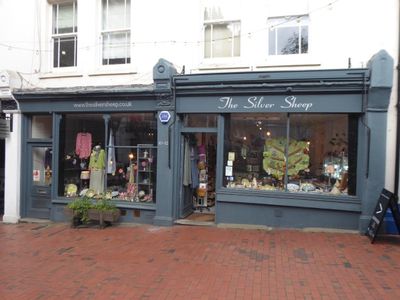 Property Image for 10-12 Chapel Place, Tunbridge Wells, TN1 1YQ