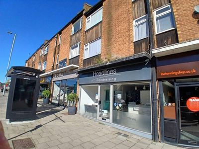 Property Image for 242 Hutton Road, Shenfield, Brentwood, CM15 8PA