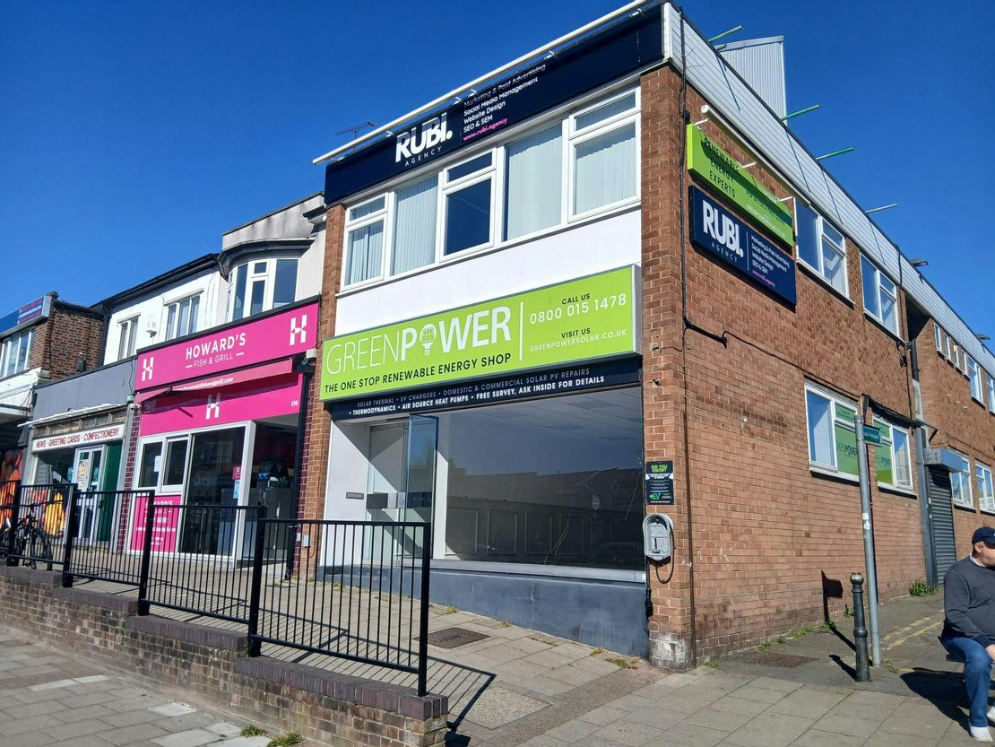 218 Hutton Road, Shenfield, Brentwood, CM15 8NR