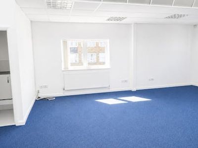 Property Image for Circle Line House, East Road, Harlow, CM20 2BJ